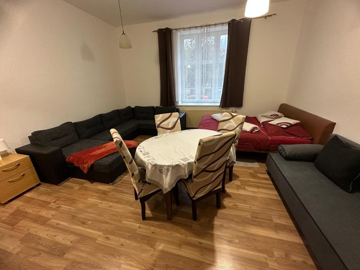 Sonja Holiday Home 俄斯特拉发 外观 照片